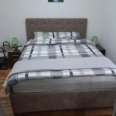 House-vintage Hill Ruski Krstur